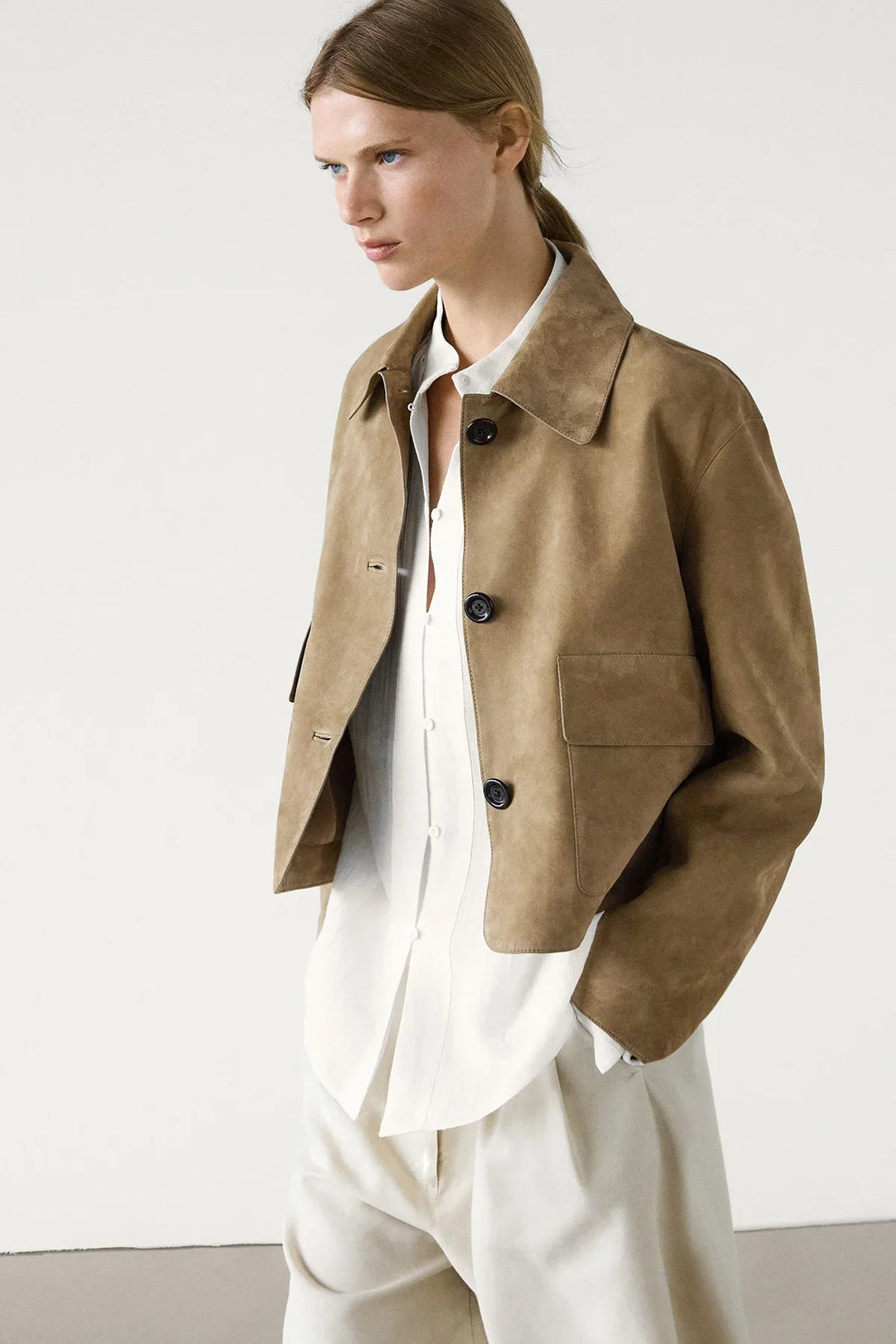 Annalise | Chic Cropped Suede Jacket With Collar & Pockets