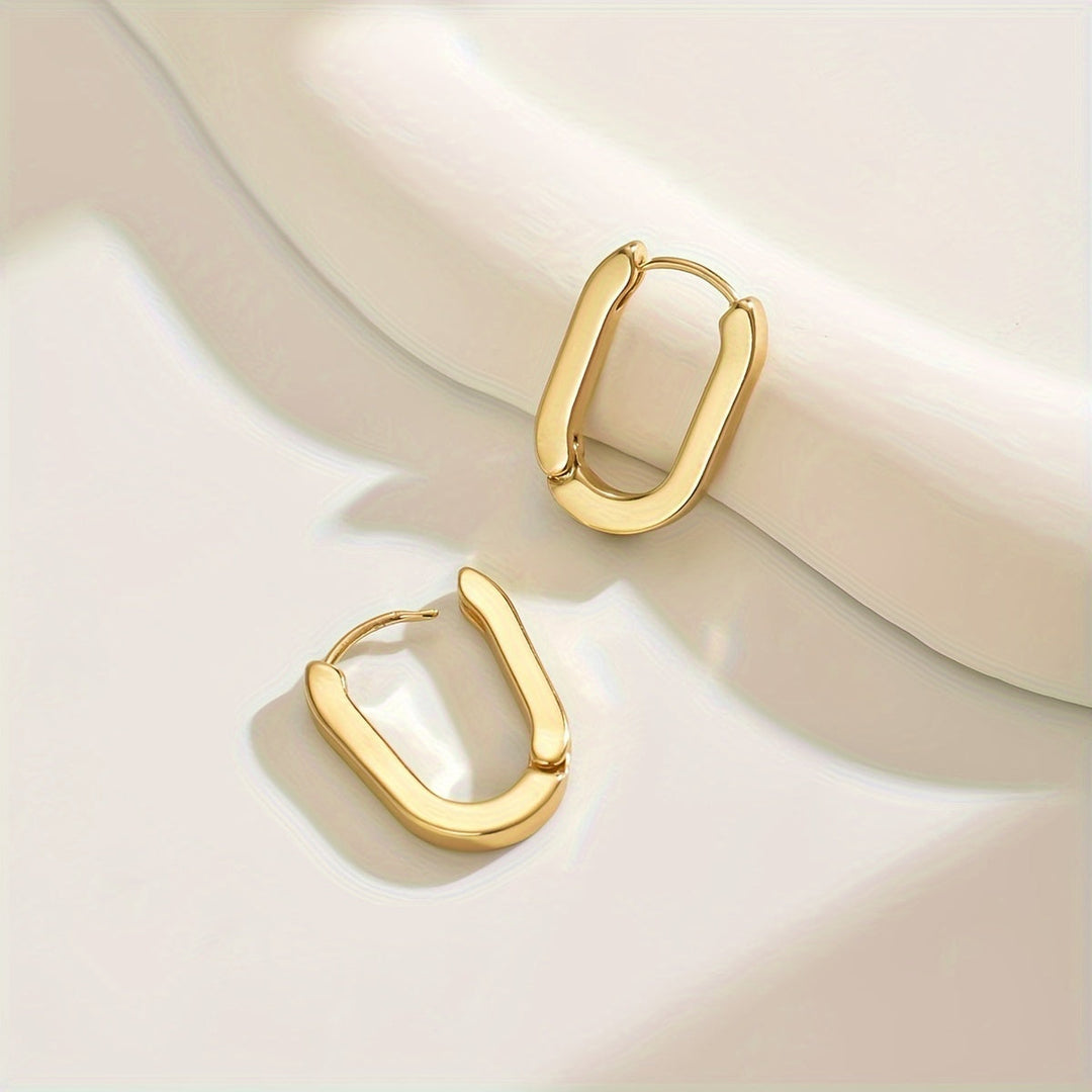 Margot | Elegant Gold Geometric Hoop Earrings
