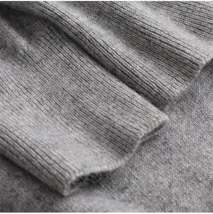 Elyse | Classic Crewneck Cashmere Pullover Sweater