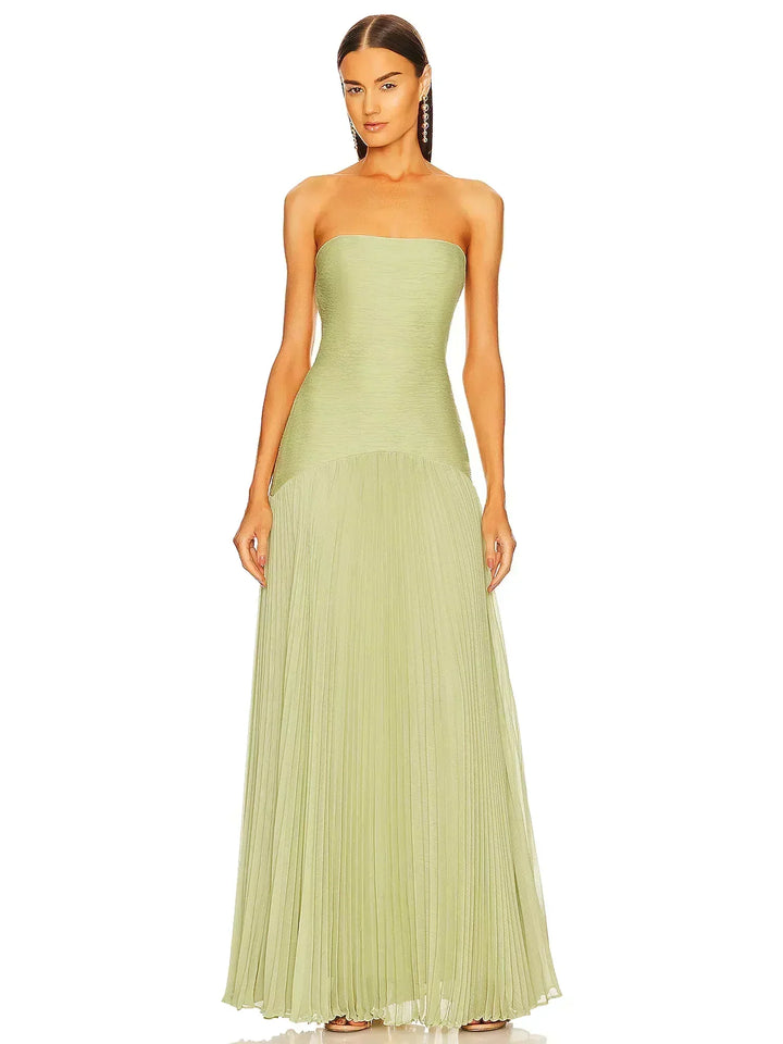 Evelyn | Elegant Strapless Pleated Maxi Dress