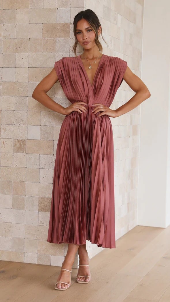 Madisyn | Elegant V-Neck Pleated Midi Dress