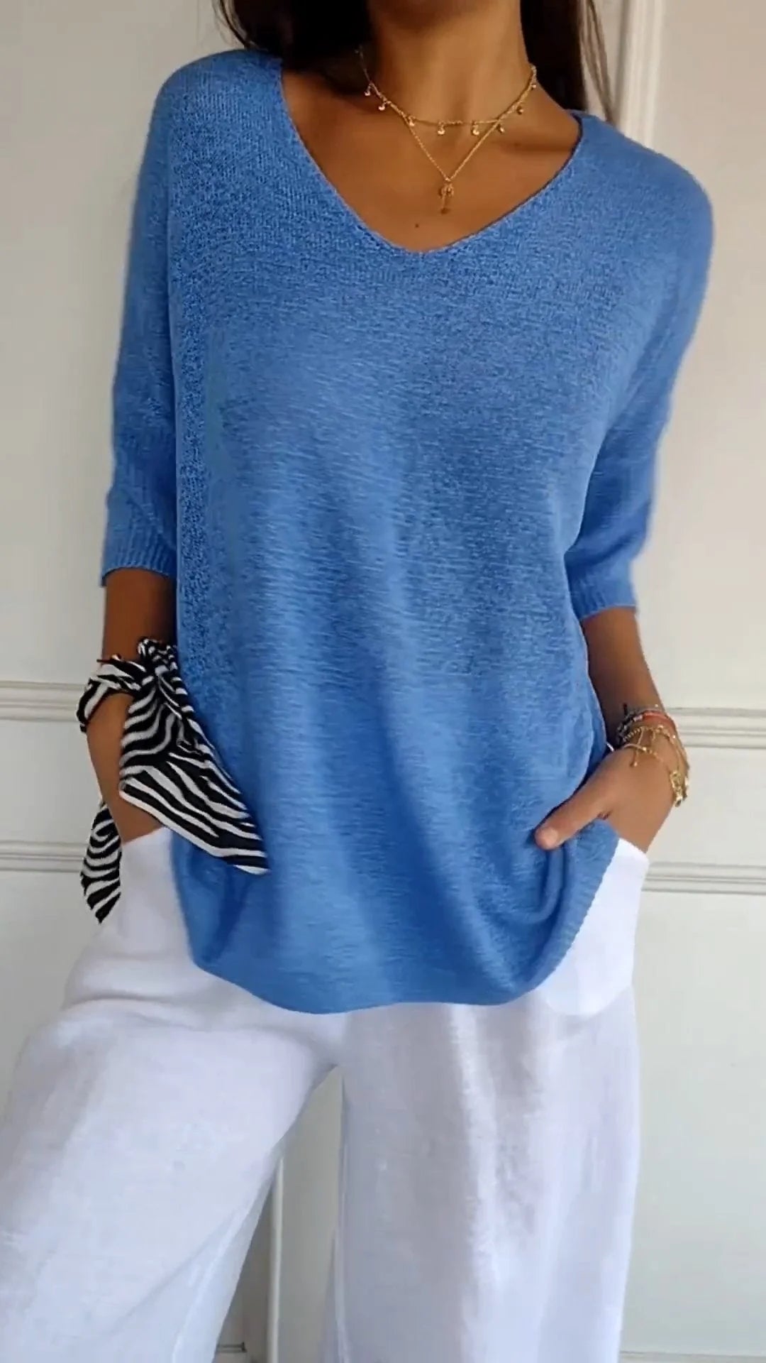 Wynette | Effortless V-Neck Three Quarter Sleeve Knit Top