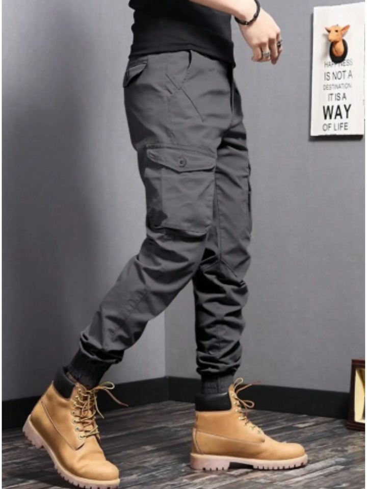 Evy | Sleek Tapered Cargo Trousers With Multi-Pocket Utility Design