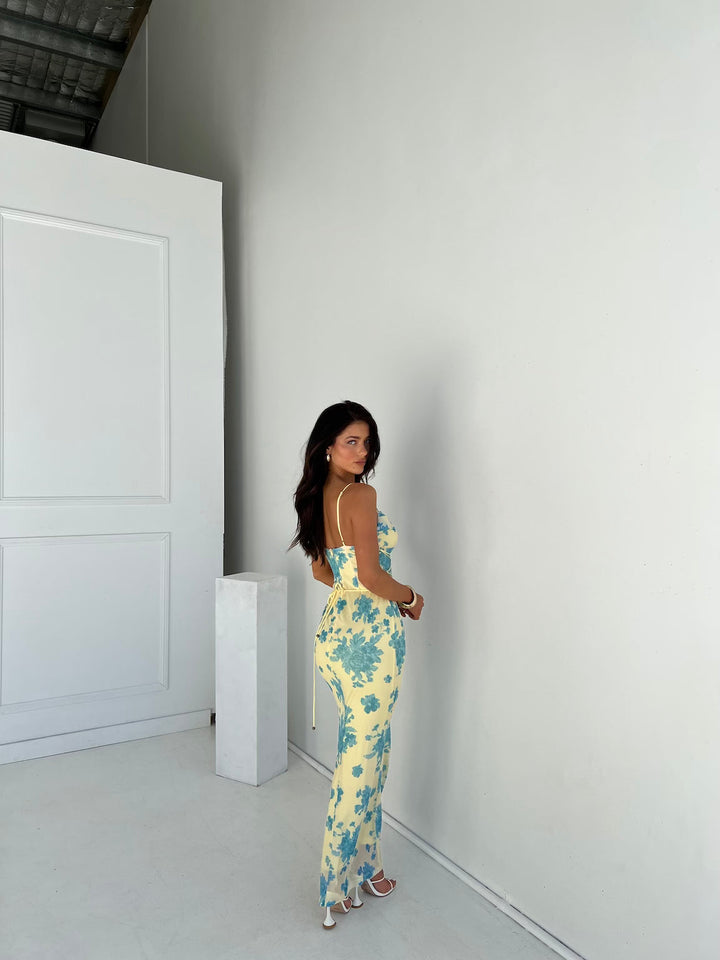Sybil | Chic Floral Print Sleeveless Maxi Dress