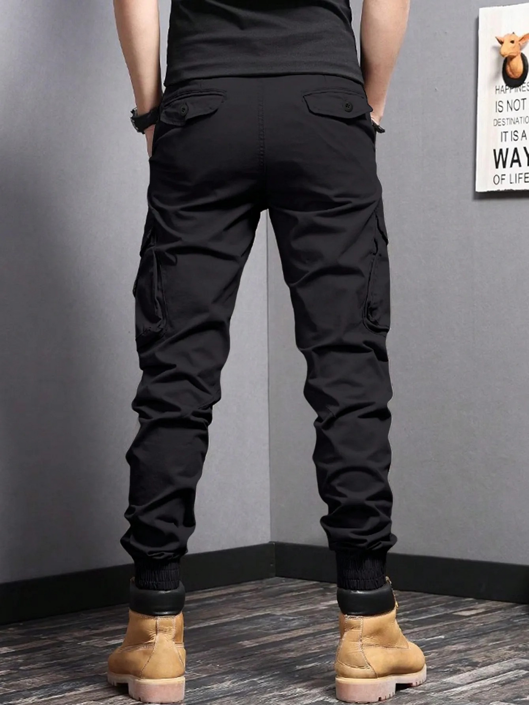 Evy | Sleek Tapered Cargo Trousers With Multi-Pocket Utility Design