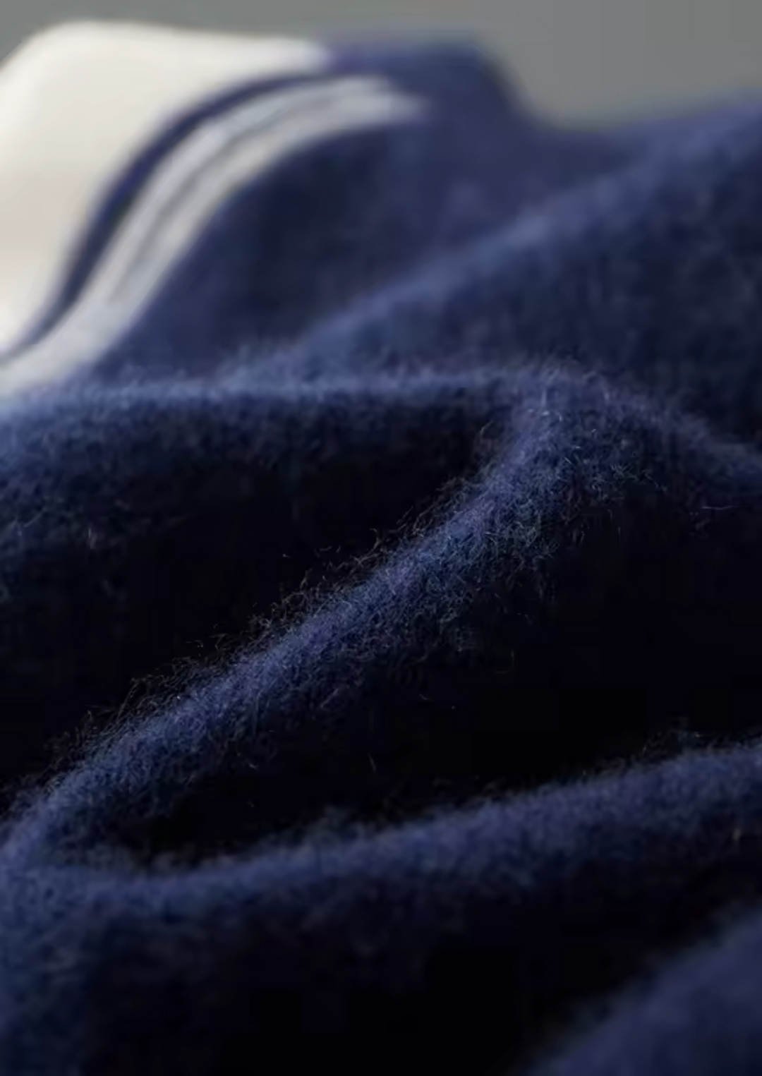 Damien | Luxury Cashmere Tracksuit Set - Navy Zip-Up Hoodie