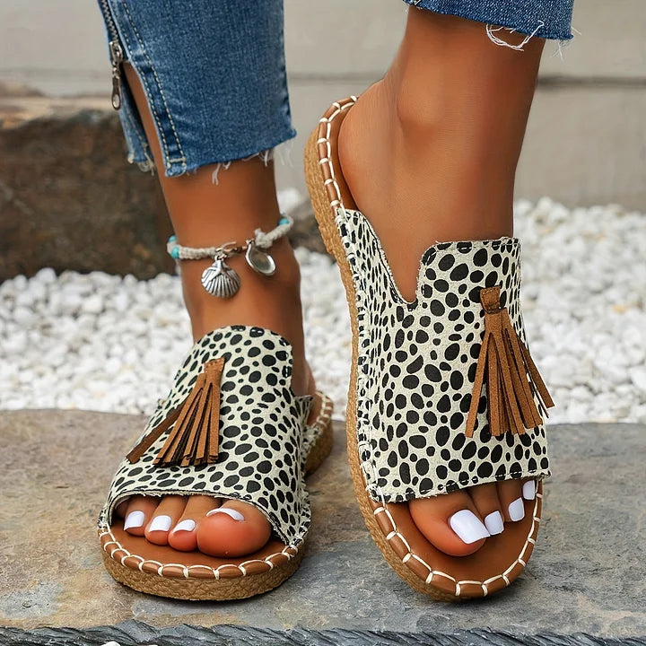 Bohemian Tassel Sandals With Ethnic Print And Arch Support