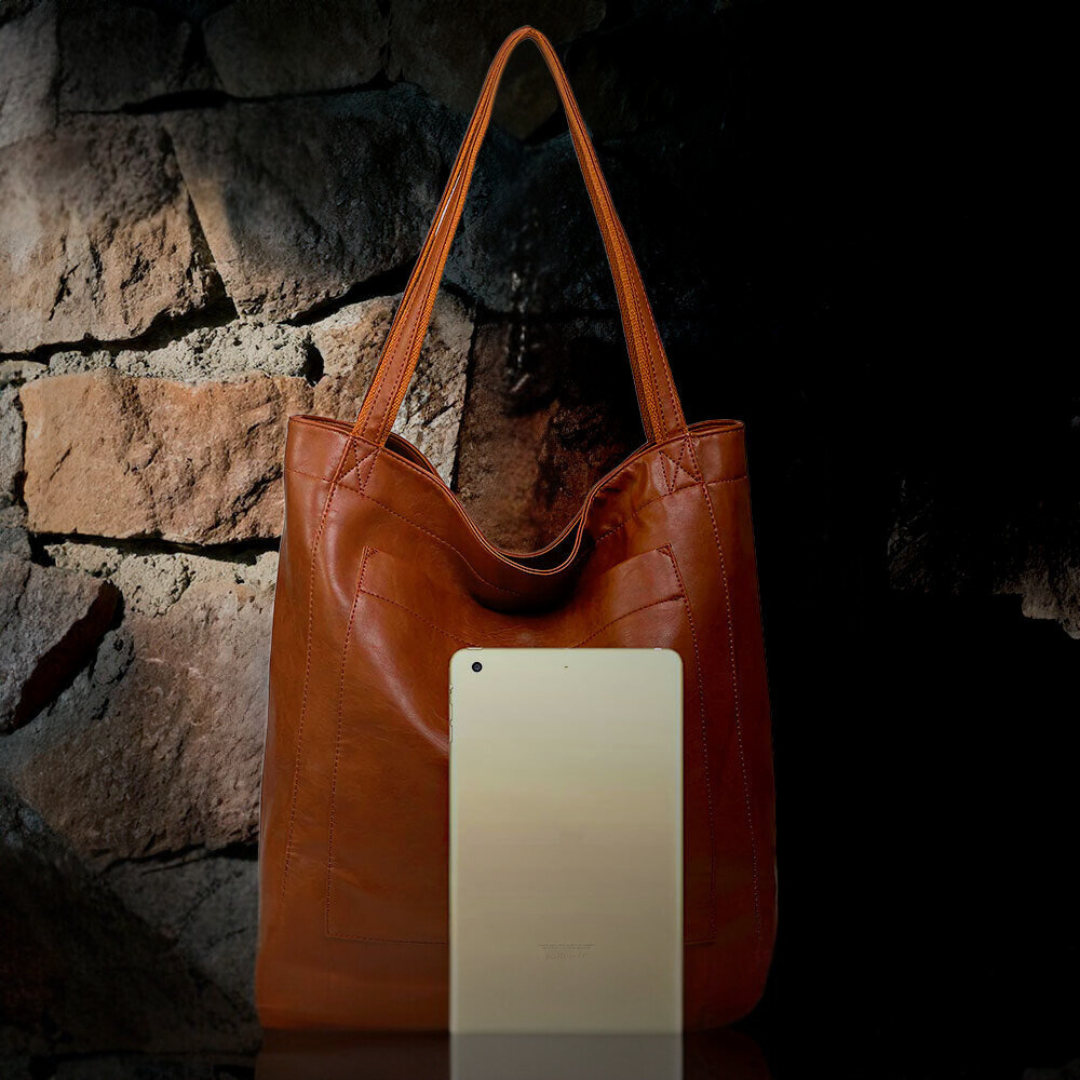 Evelyn | Elegant Brown Leather Tote Bag With Classic Silhouette