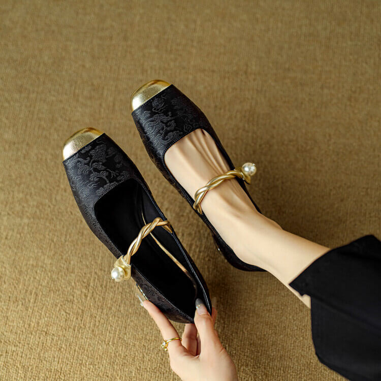 Perla | Elegant Embroidered Mary Jane Flats With Crystal Heel