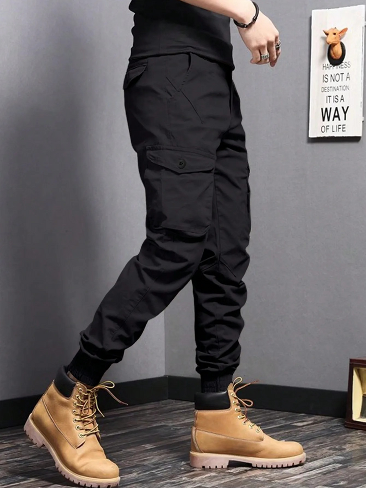 Evy | Sleek Tapered Cargo Trousers With Multi-Pocket Utility Design