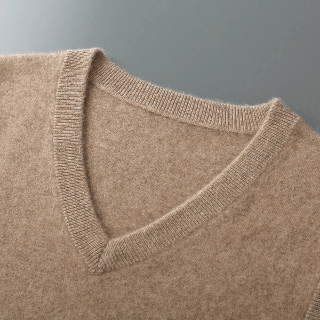 Fiona | Elegant V-Neck Sleeveless Cashmere Vest