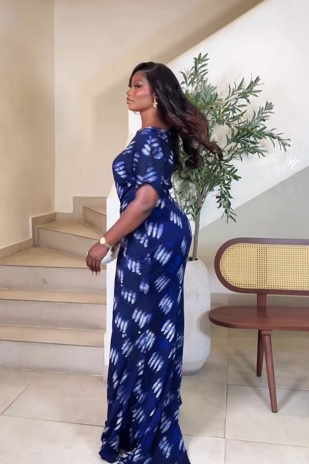 Tabitha | Elegant Navy Feather Print Ruched Maxi Dress