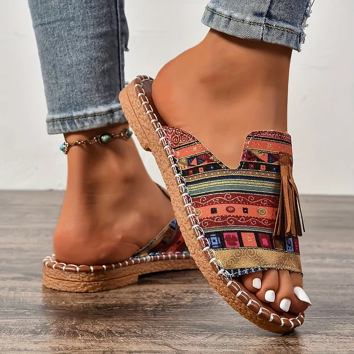 Bohemian Tassel Sandals With Ethnic Print And Arch Support