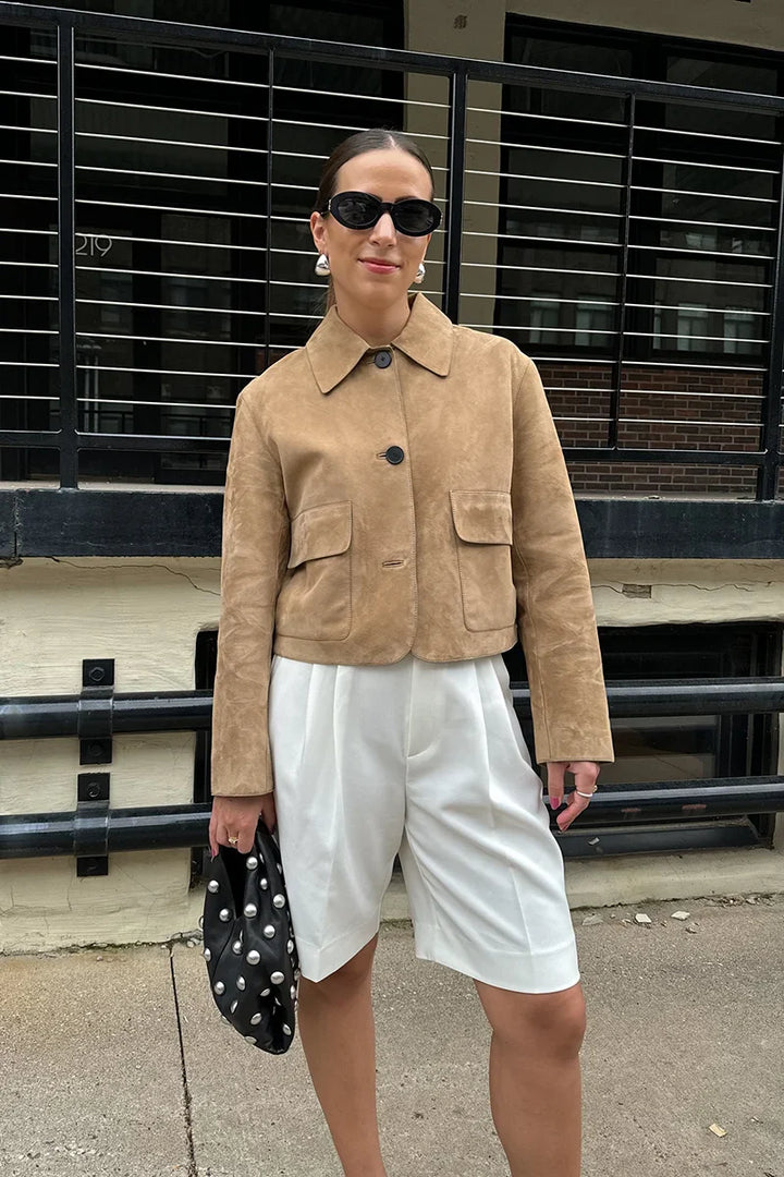 Annalise | Chic Cropped Suede Jacket With Collar & Pockets