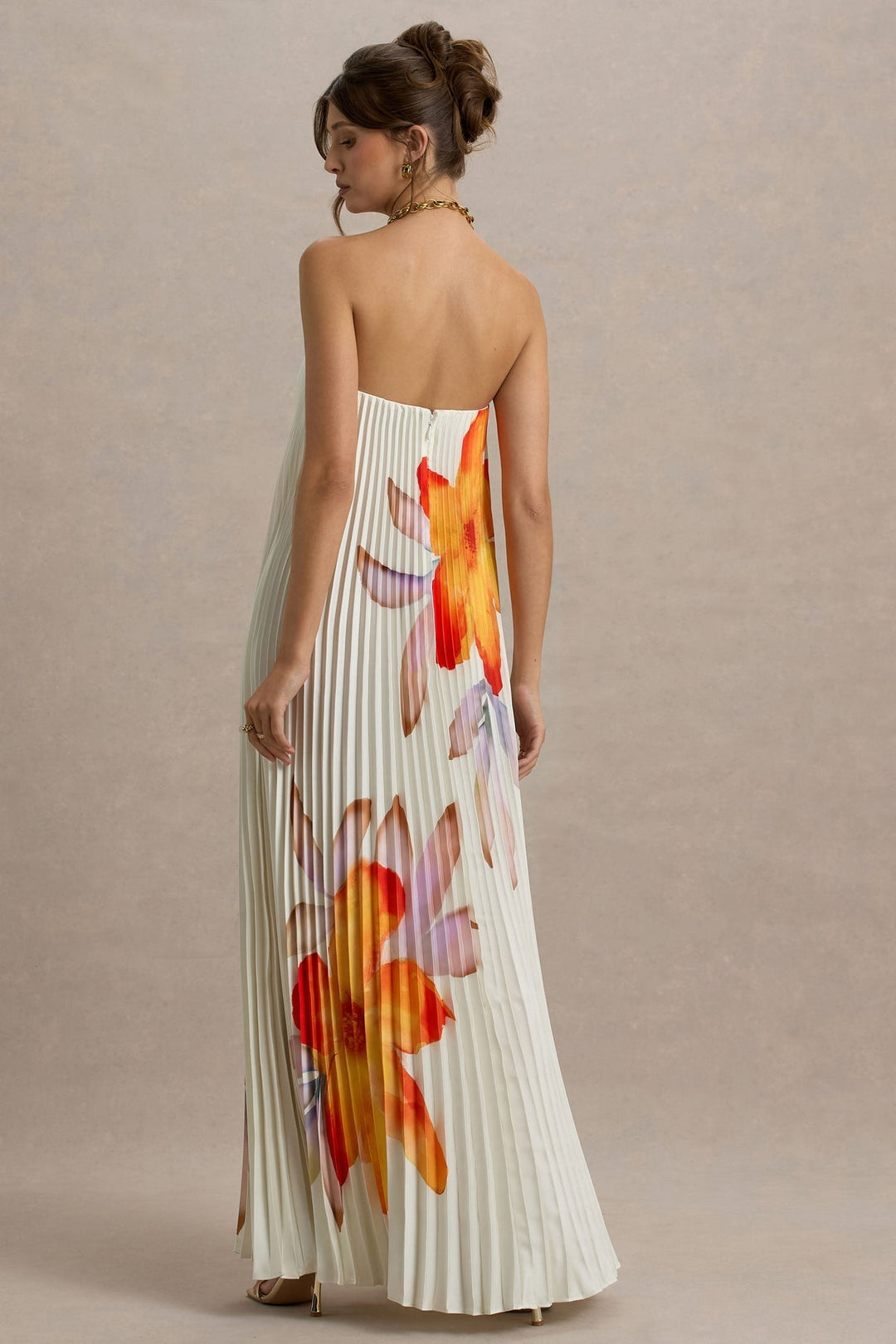 Bergamot | Elegant Pleated Floral Sweetheart Maxi Dress