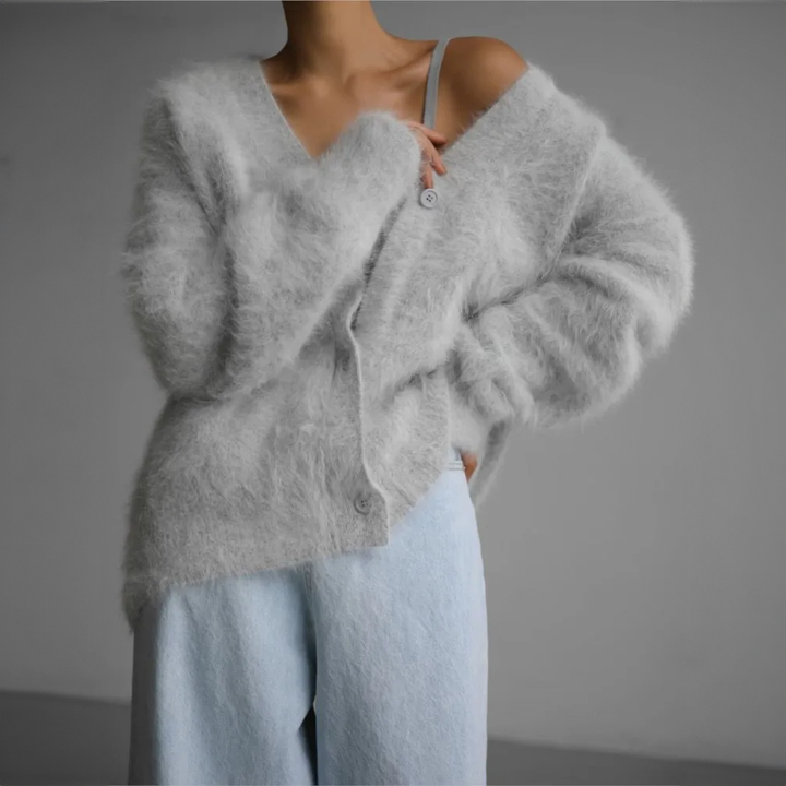 Cordelia | Elegant V-Neck Oversized Cashmere Cardigan Women