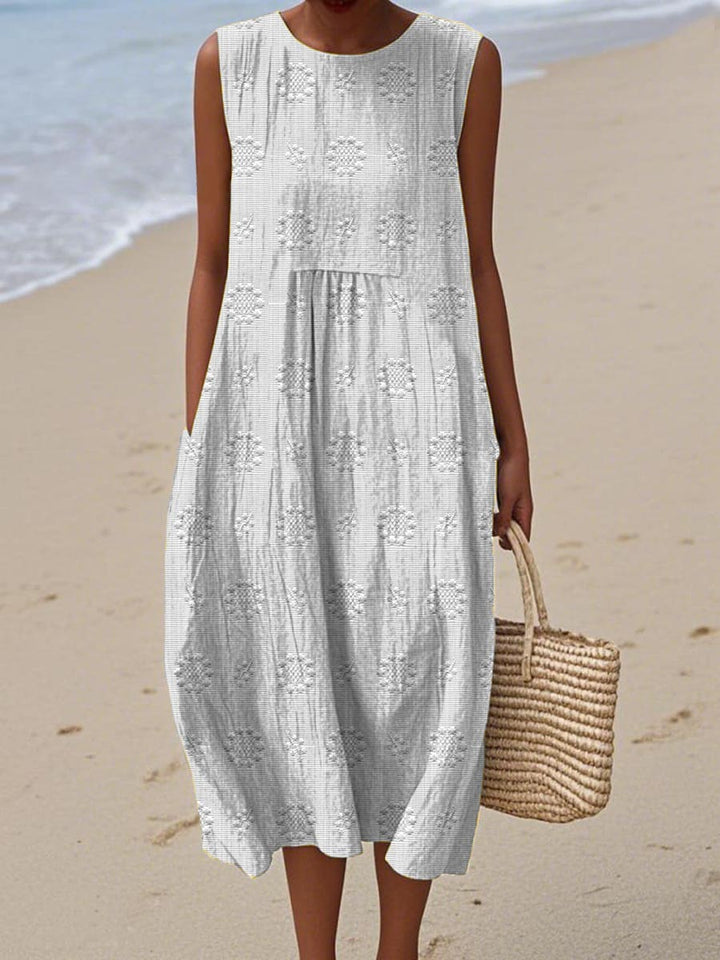 Dara | Elegant Sleeveless Embroidered Maxi Dress With Tummy Coverage