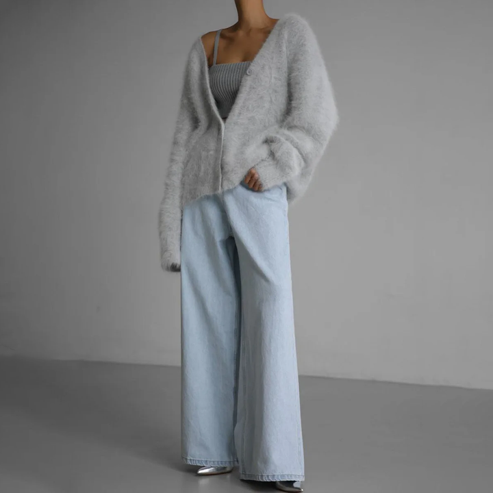 Cordelia | Elegant V-Neck Oversized Cashmere Cardigan Women