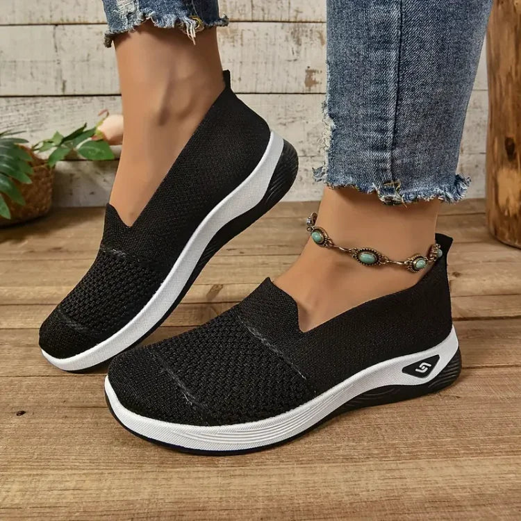 Imogen | Chic Orthopedic Slip-On Sneakers With Mesh Comfort