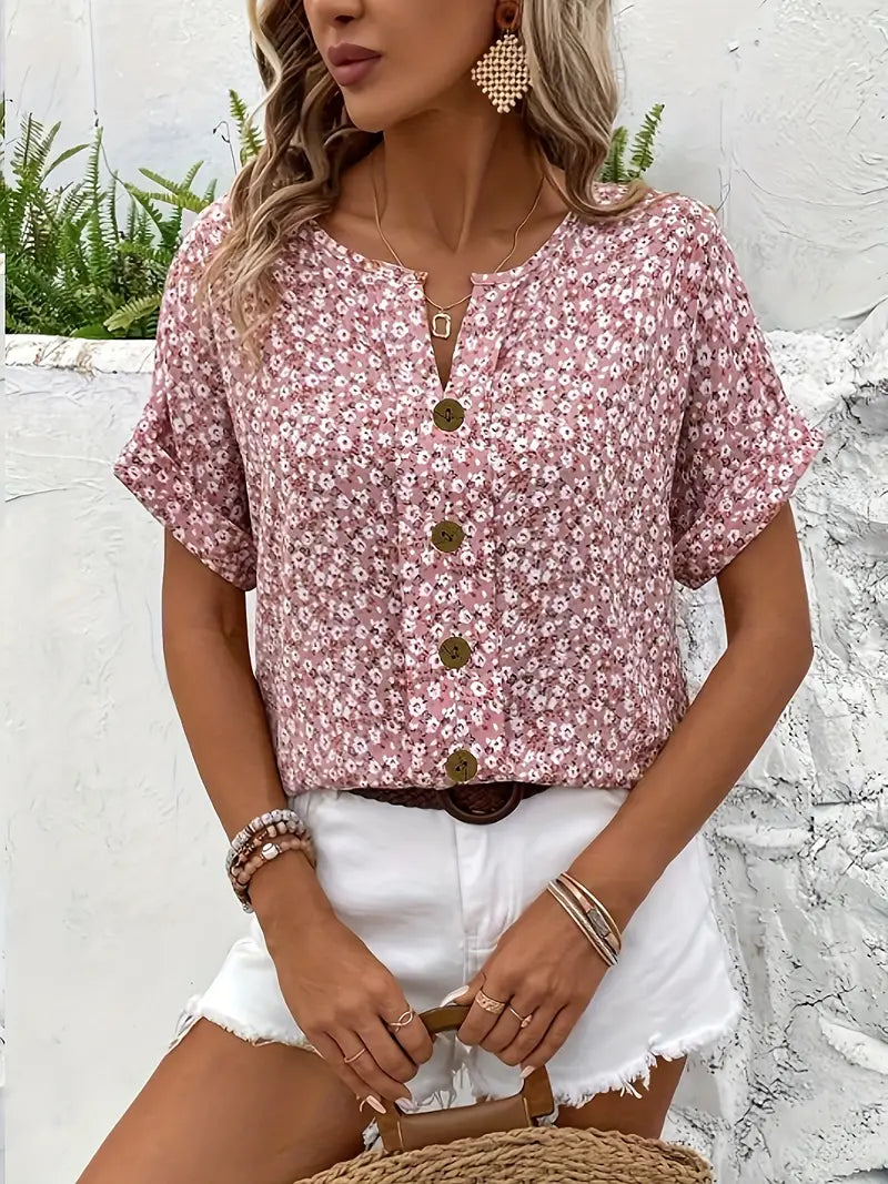 Wren | Stylish Floral Button-Up Blouse With V-Neck Detail