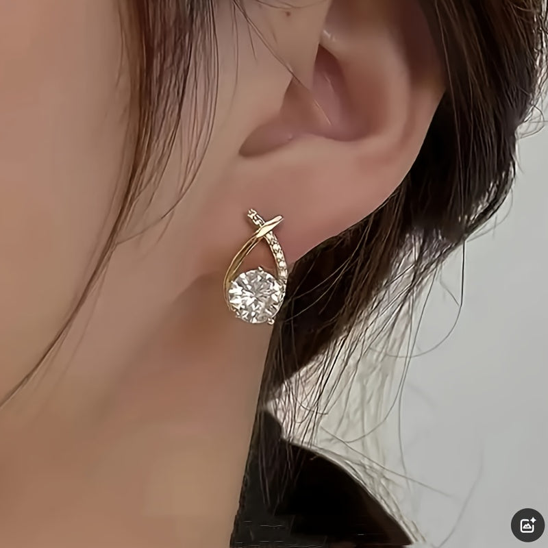 Margot | Elegant Cross Crystal Stud Earrings Gold