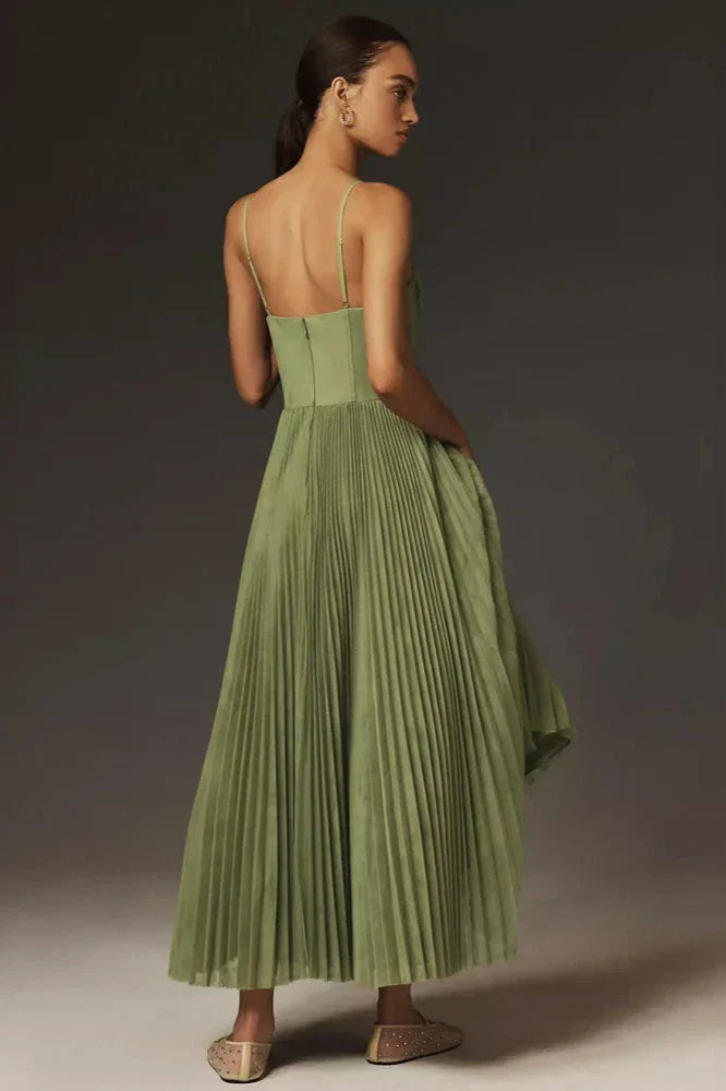 Juniper | Elegant Bustier Pleated Midi Dress - Sweetheart Neckline
