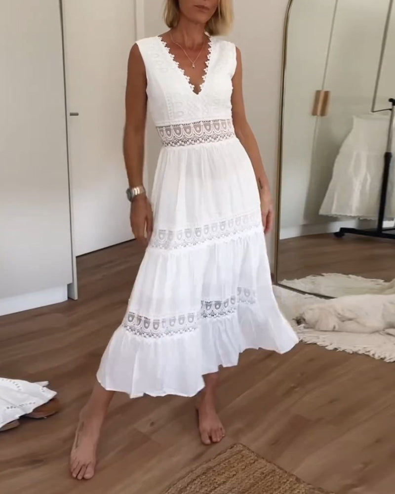 Bianca | Elegant V-Neck Lace Tiered Midi Dress