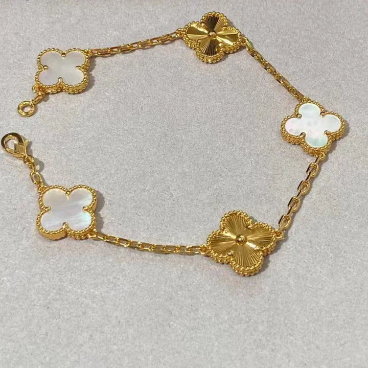 Abby | Elegant Red Clover Charm Bracelet - Gold Plated Sterling Silver