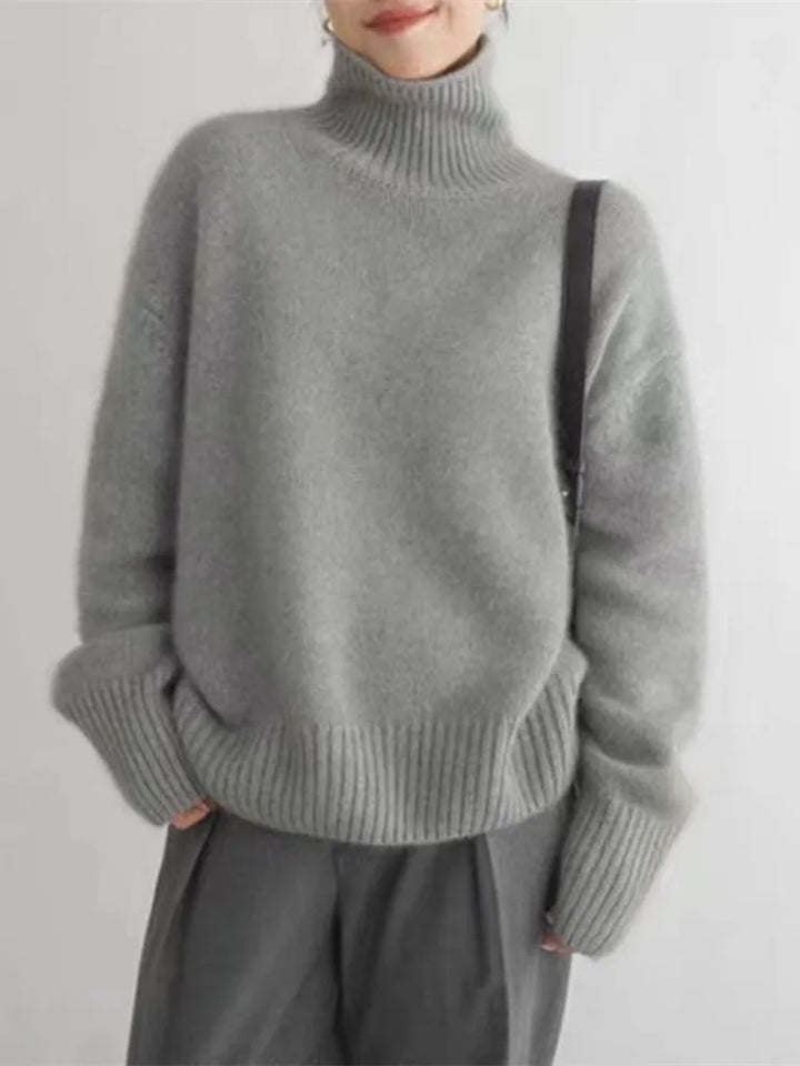Dahlia | Elegant Oversized Turtleneck Sweater With Ribbed Cuffs