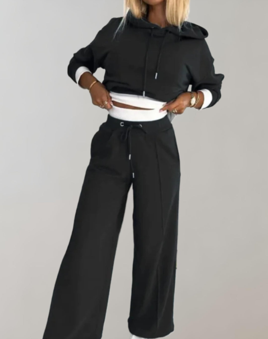 Margot | Chic Cropped Hoodie And Wide Leg Tracksuit Set