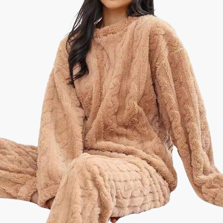 Penelope | Cozy Fleece Pajama Set With Long Sleeves