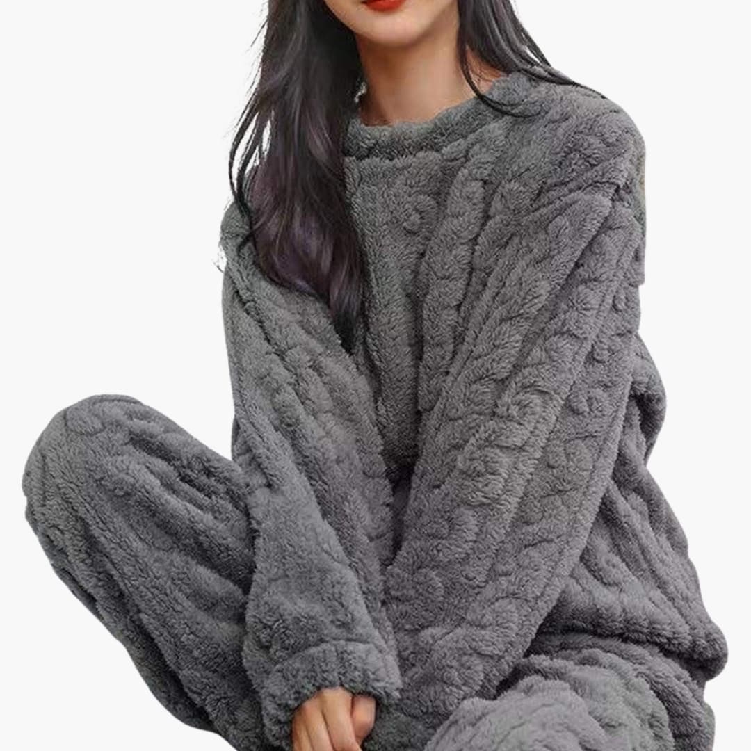 Penelope | Cozy Fleece Pajama Set With Long Sleeves
