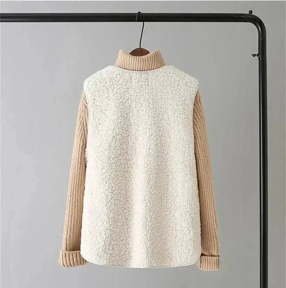 Nora | Chic Sleeveless Button Up Sherpa Vest With Pockets
