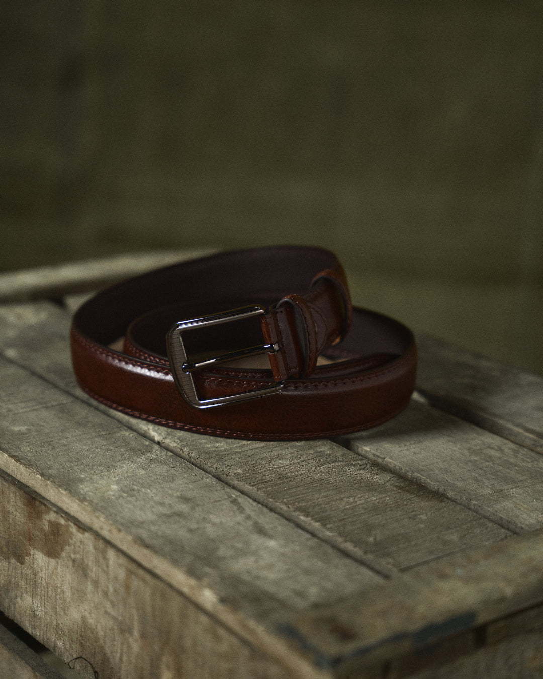 Zoe | Sleek Brown Leather Belt With Polished Buckle