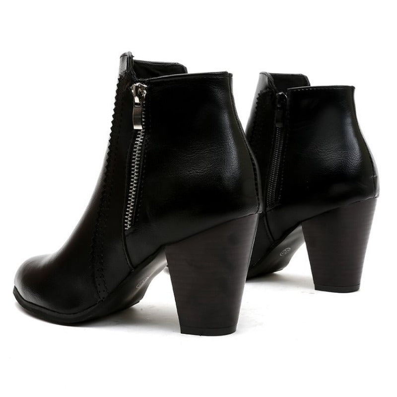 Elyse | Sleek Black Ankle Boots With Side Zip Detail