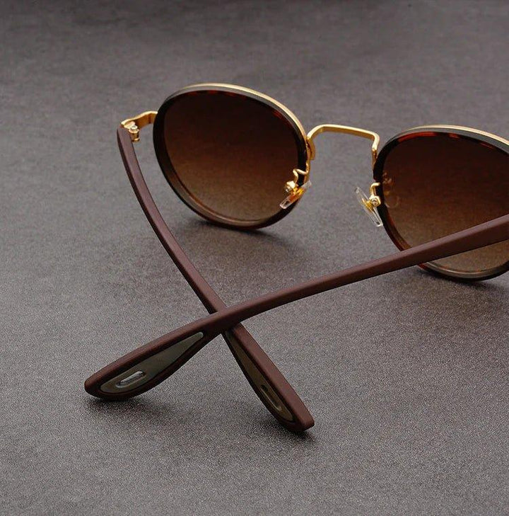 Carson | Sleek Round Retro Sunglasses With Gold Frame