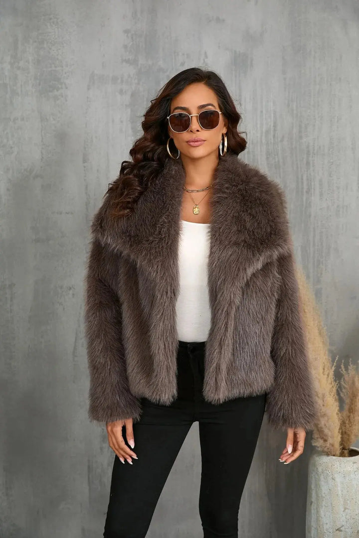 Paige | Chic Oversized Faux Fur Coat - Luxurious Winter Warmth