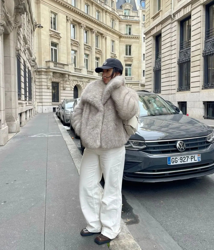 Paige | Chic Oversized Faux Fur Coat - Luxurious Winter Warmth