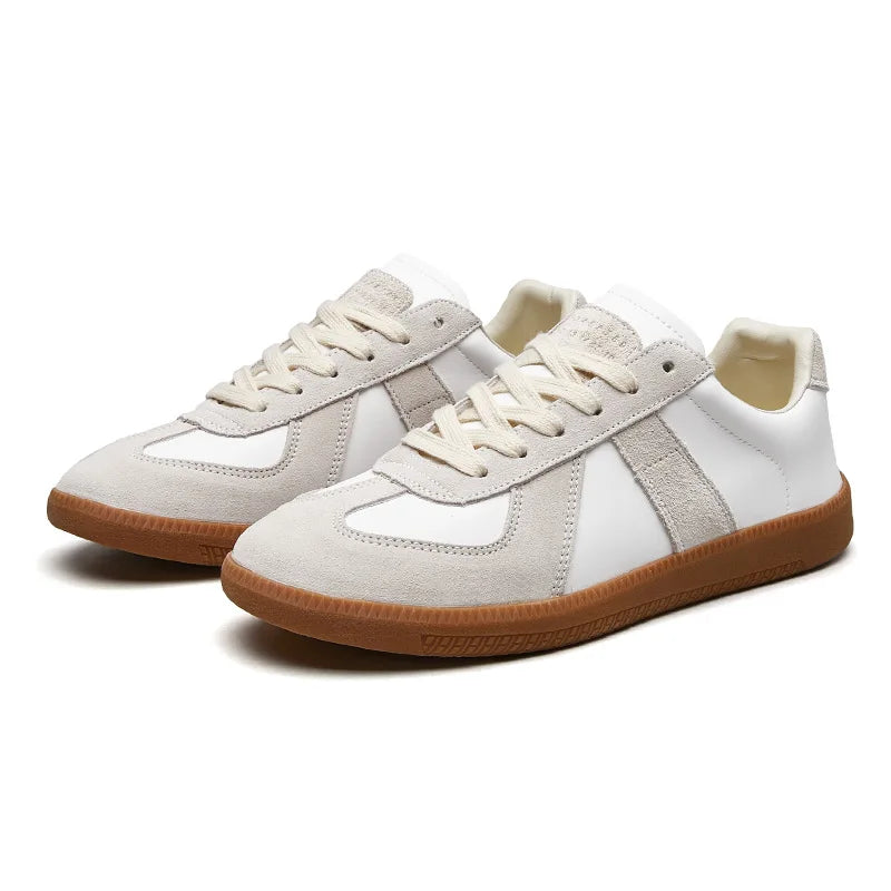 Brooks | Stylish Men's Brown Leather Lace-Up Sneakers With Gum Sole
