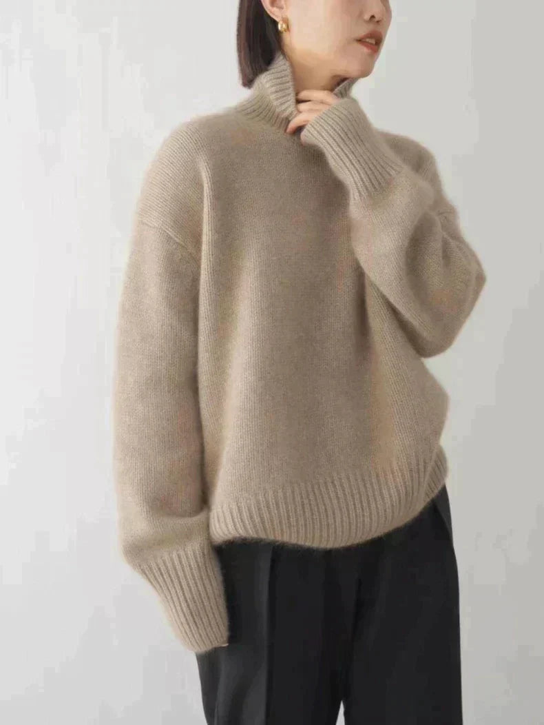 Dahlia | Elegant Oversized Turtleneck Sweater With Ribbed Cuffs