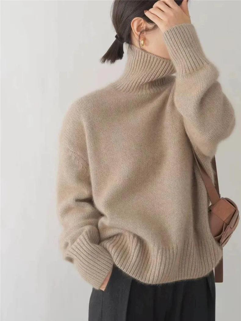 Dahlia | Elegant Oversized Turtleneck Sweater With Ribbed Cuffs