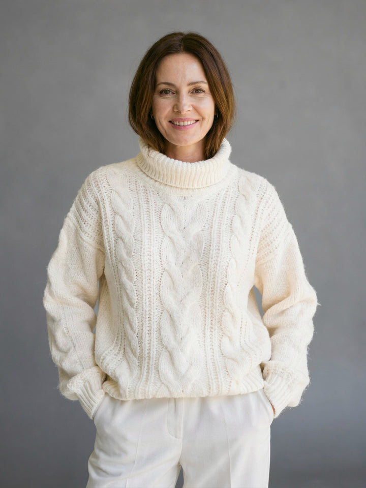 The Linda Sweater  — Cozy Colorblock