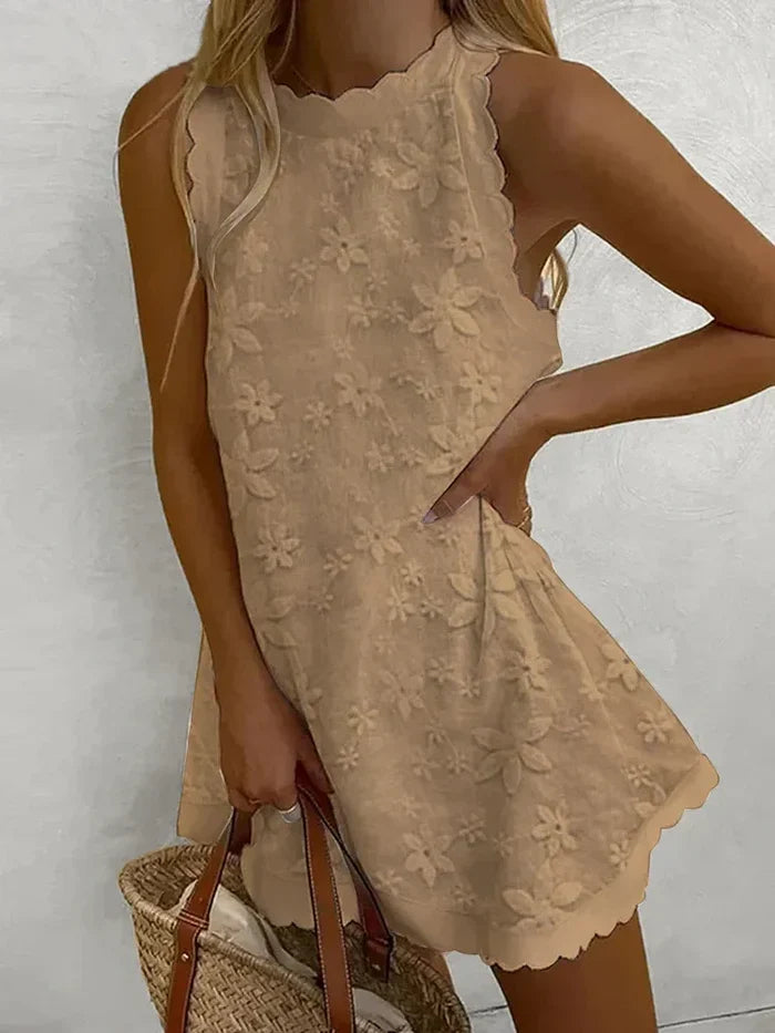 Elyse | Chic White Lace Scalloped Mini Dress With Floral Embroidery