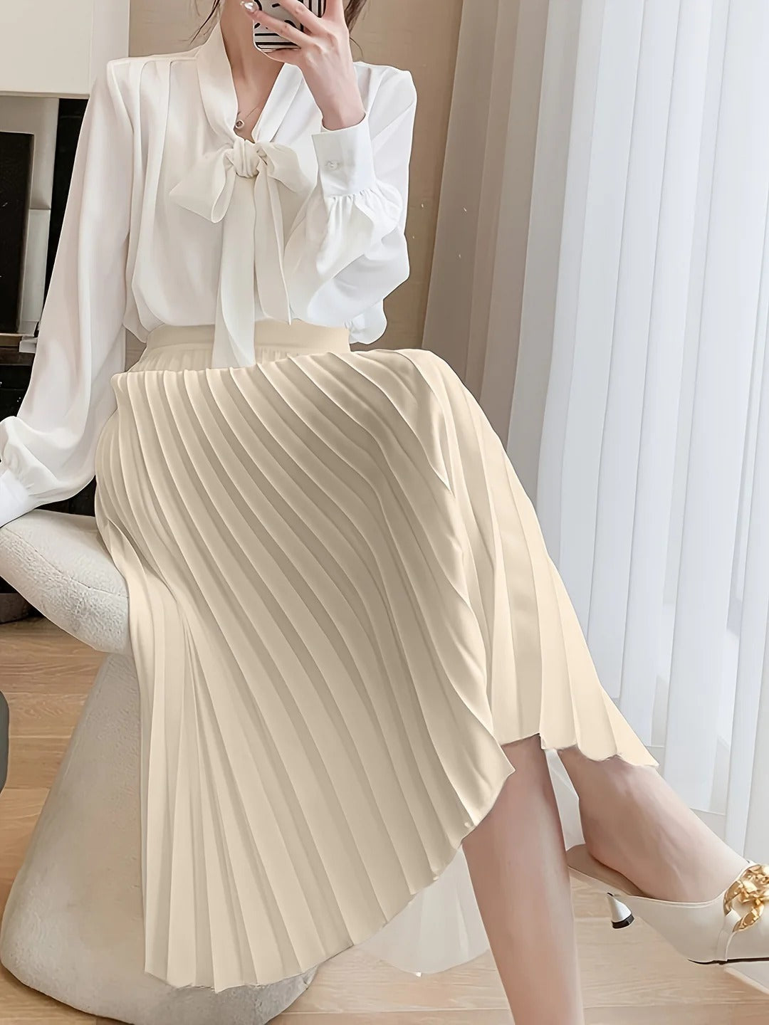 Margot | Elegant Black Pleated High Waist Midi Skirt