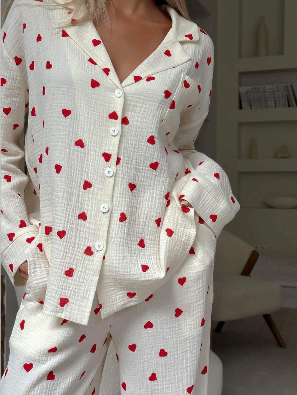Elyse | Chic Heart Print V-Neck Long Sleeve Pyjama Set