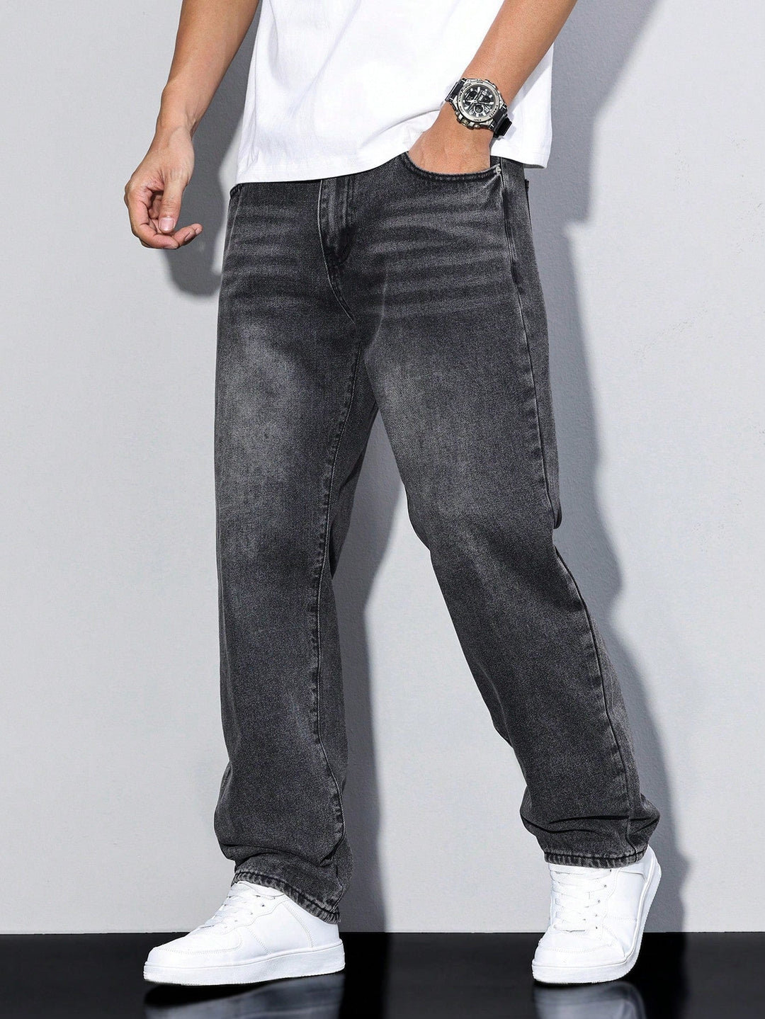 Eva | Stylish Straight Leg Denim Jeans Men's Classic Fit