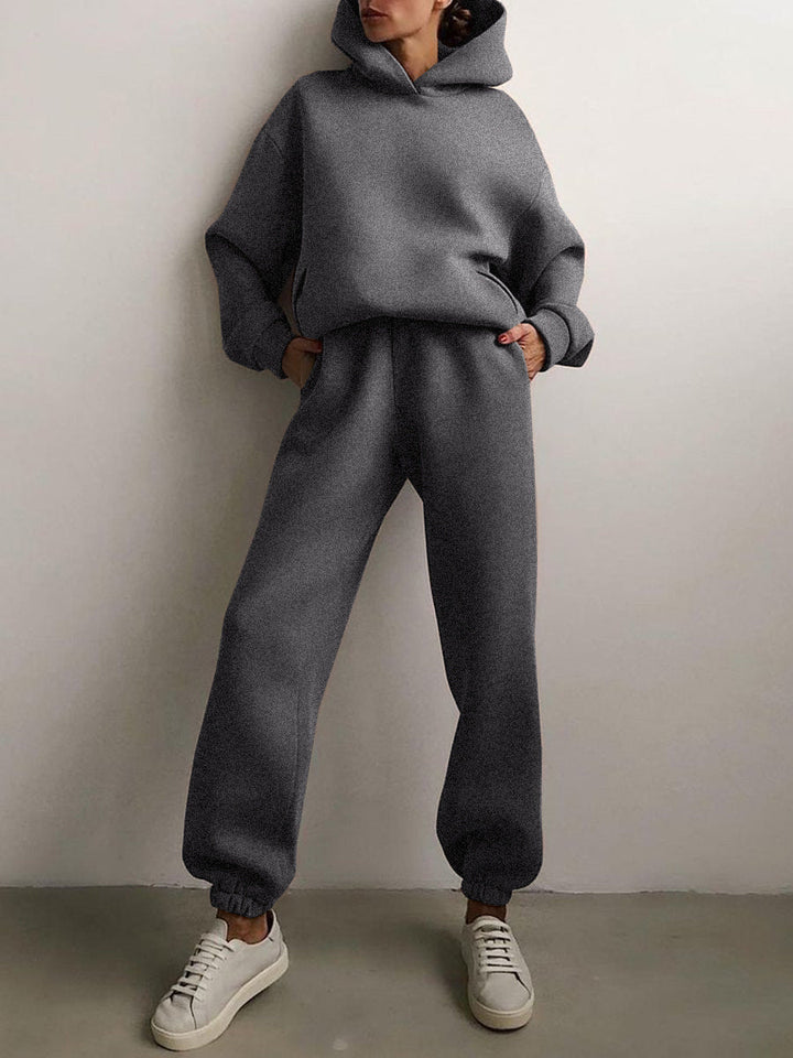 Carmen | Chic Cropped Hoodie Jogger Set Women