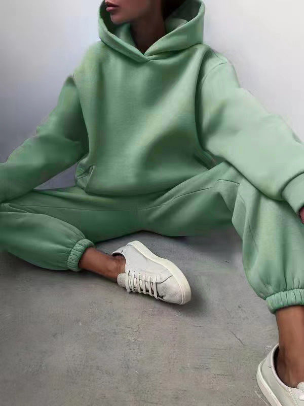 Carmen | Chic Cropped Hoodie Jogger Set Women