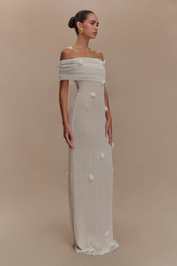 Cordelia | Elegant Off-Shoulder Knit Maxi Dress With Floral Details