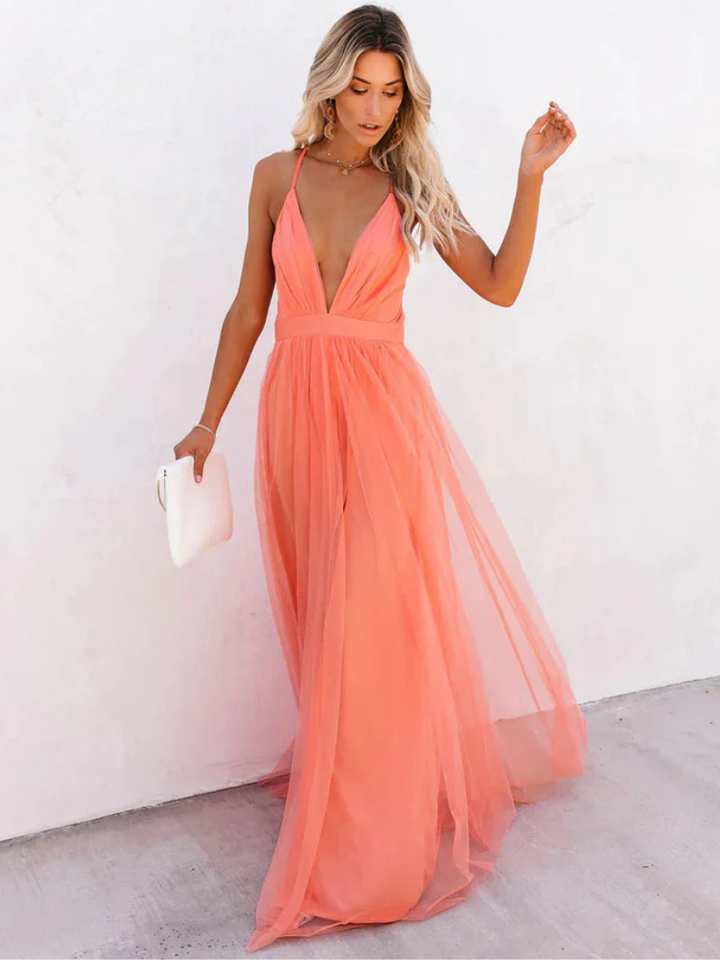 Elise | Elegant Halter V-Neck Tulle Maxi Dress